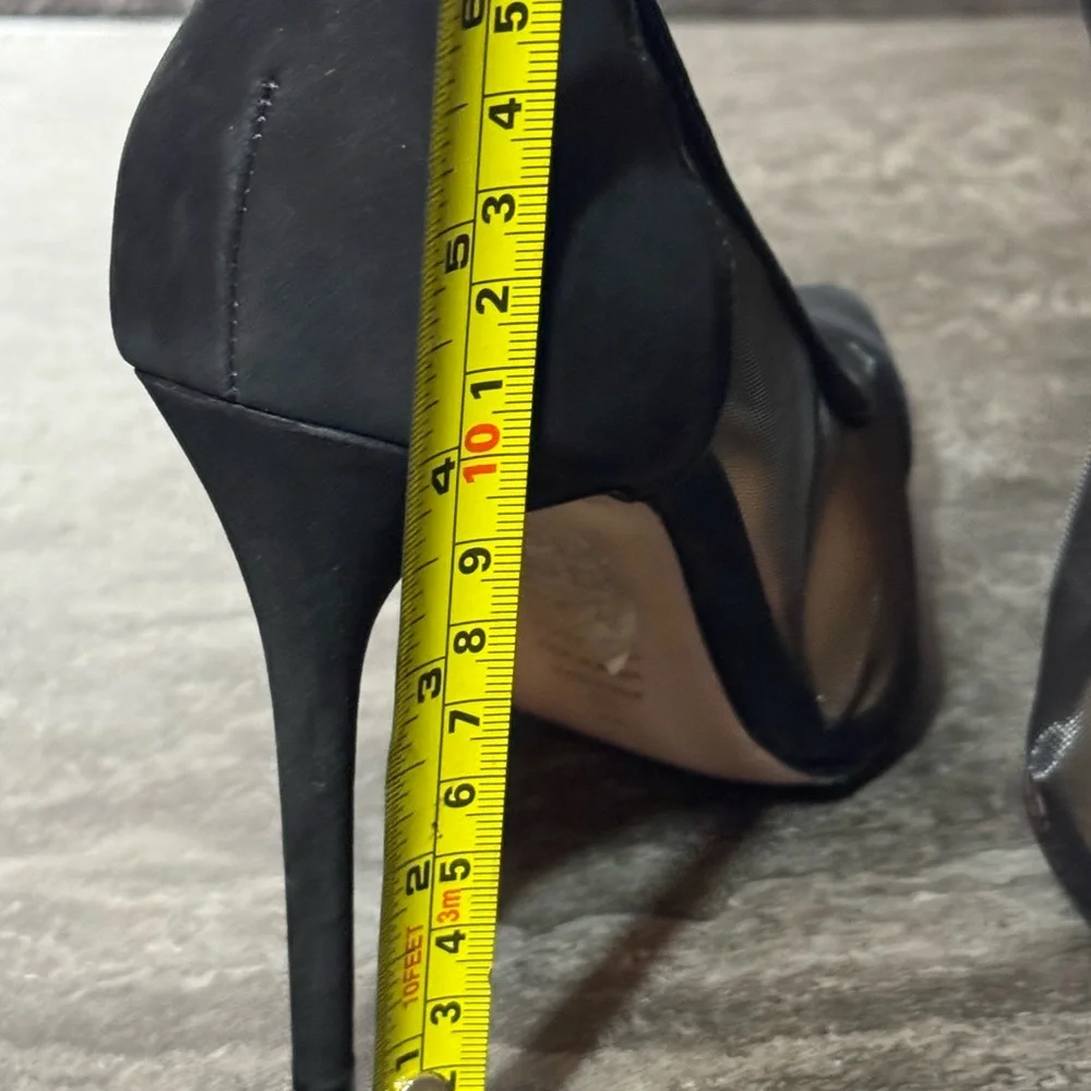 SCHUTZ Myrine Nubuck Pump In Black. Size 6B - Picture 7 of 8